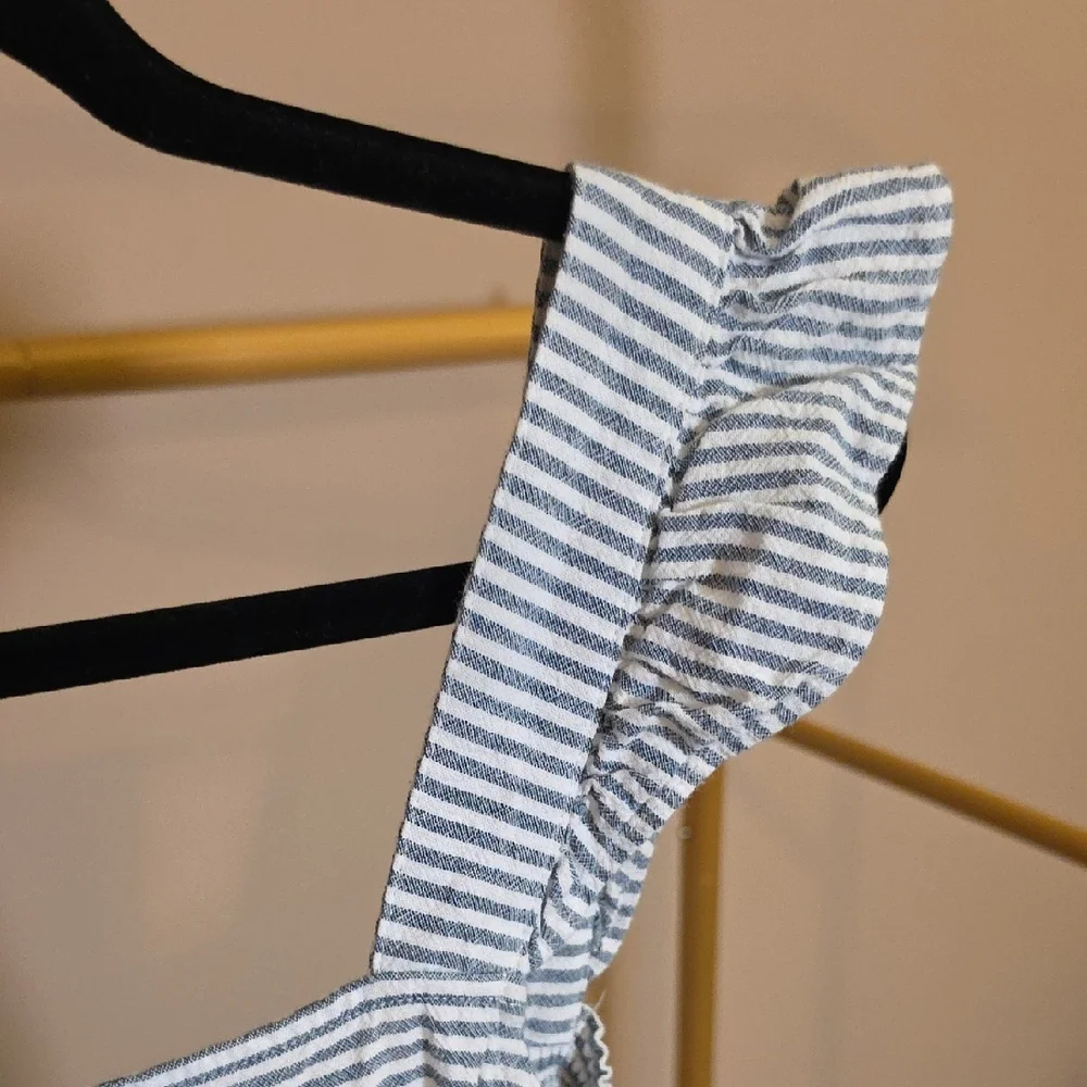 Universal Thread Blue and White Striped Sleeveless Dress - Picture 3 of 7